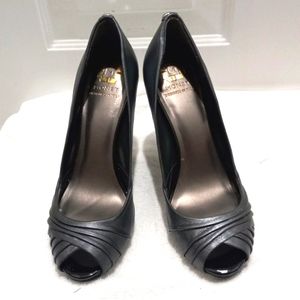 Monet Designer  (designed  in Italy) Dk Grey 4" high heels Sz 8